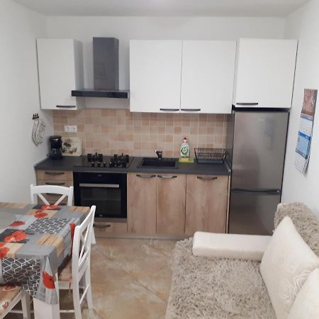 Apartments Ivan Porat Malinska Ngoại thất bức ảnh