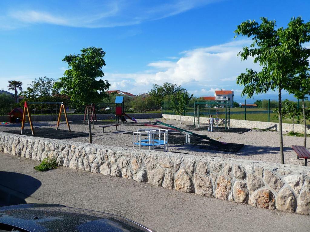 Apartments Ivan Porat Malinska Ngoại thất bức ảnh